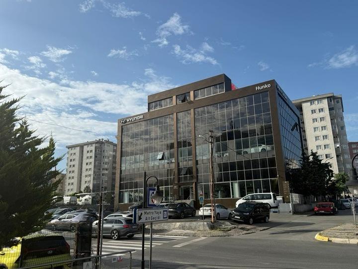 İstanbul Maltepe Downtown Branch